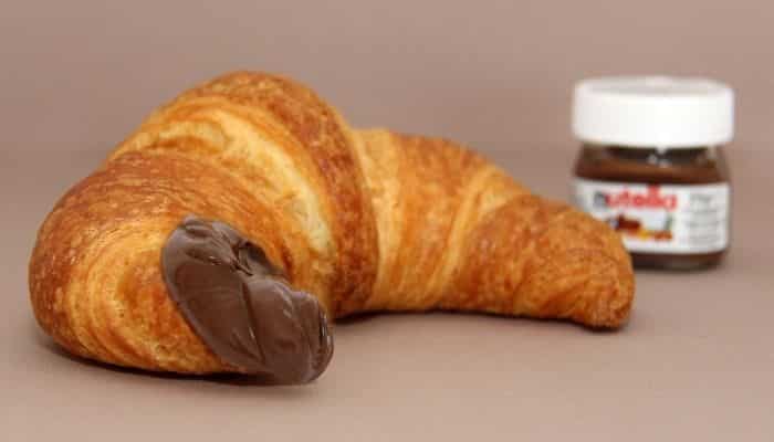 Descubra como fazer um maravilhoso, croissants de Nutella