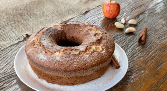 bolo de maçã e canela