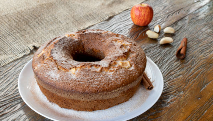 bolo de maçã e canela