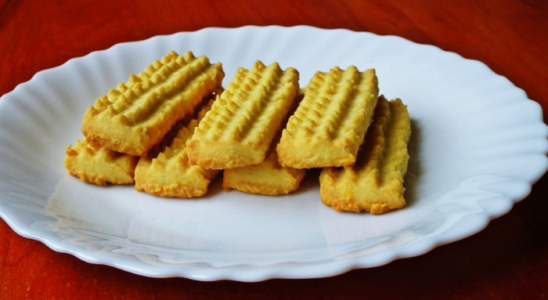 Saiba Como Fazer Biscoito de Coco caseiro Prático