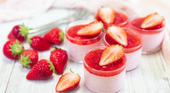 mousse de morango com calda