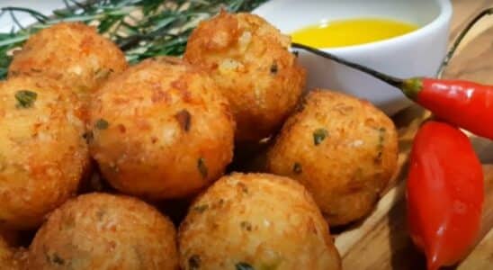 Bolinho de bacalhau delicioso aprenda a fazer