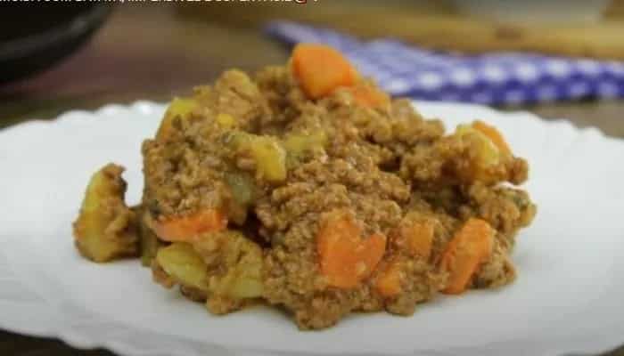 Carne moída com batata e cenoura maravilhosa faça agora.