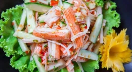Salada de Kani saborosa