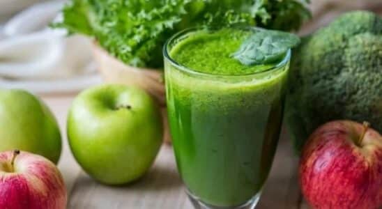 Suco detox de maçã delicioso