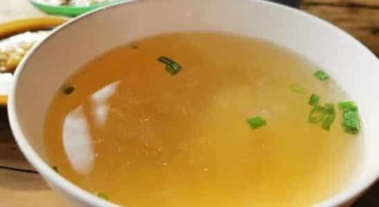 Caldo de carne delicioso