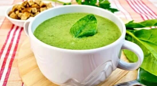 Sopa verde Incrível veja agora