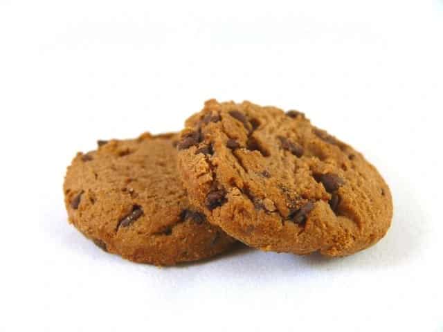 Cookies com gotas de chocolate delicioso