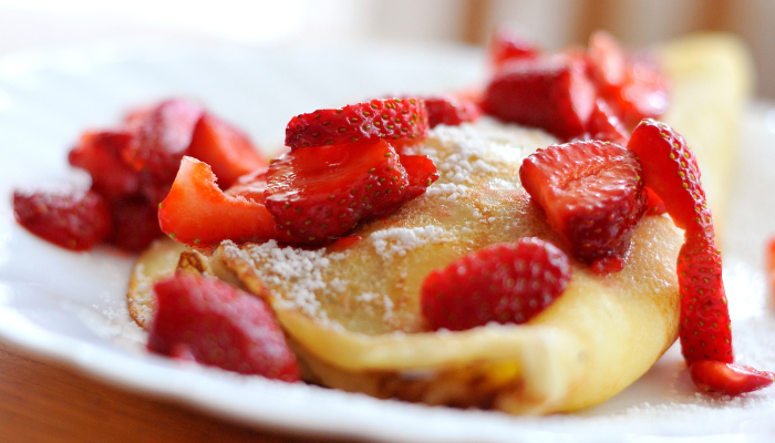 Receita de panqueca doce com morango