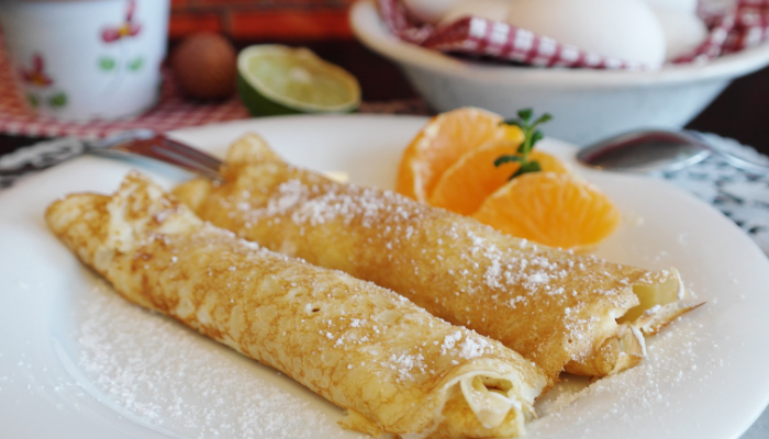 Receita de panqueca doce de laranja rápida.