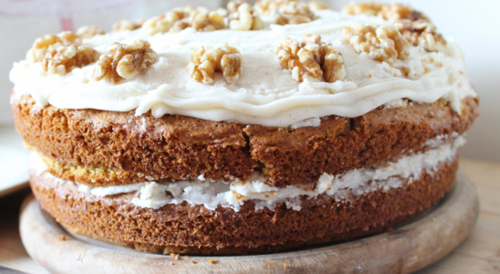 Bolo de nozes incrível e delicioso veja agora.