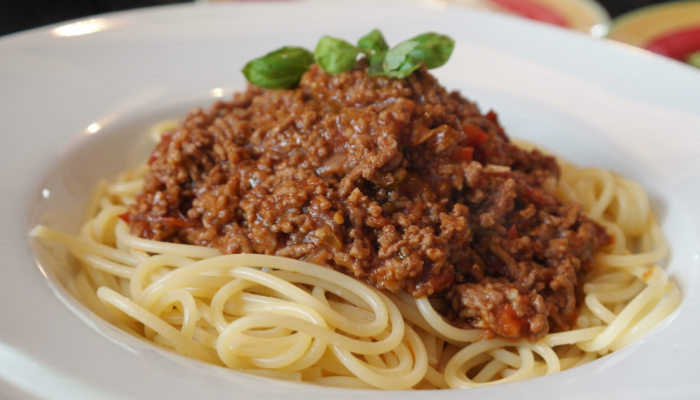 Macarrão a bolonhesa muito suculento