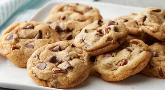 Cookies americanos receita simples e fácil para fazer de lanche na sua casa