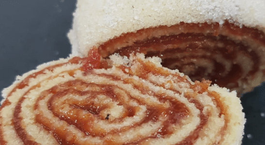 Bolo de rolo tradicional para o lanche da tarde.